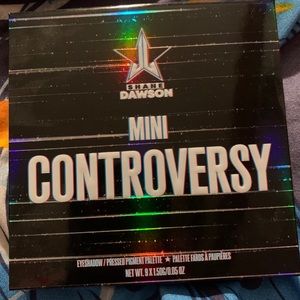 Jeffree Star Mini Controversy Palette